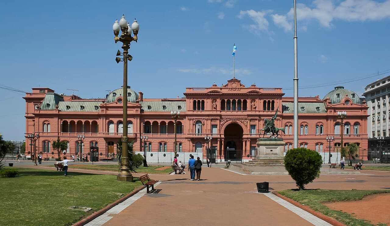 Casa Rosada government building in Buenos Aires
