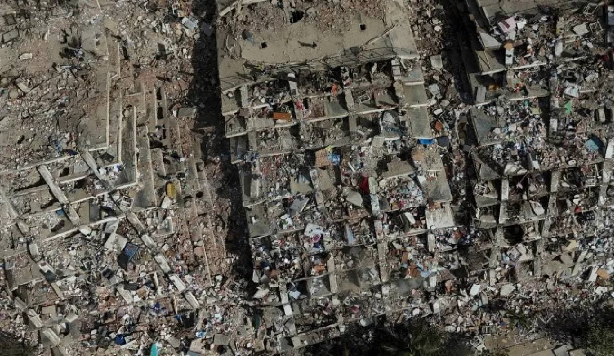 Collapsed buildings in Caraballeda after the June 24 quakes